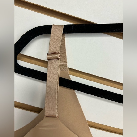Soma Bra Vanishing 360 Perfect Coverage Beige 38DD NWT T-Shirt Bra Underwire - Picture 3 of 7